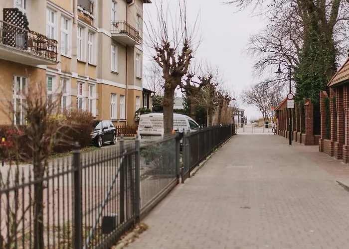 Host Molo سوبوت