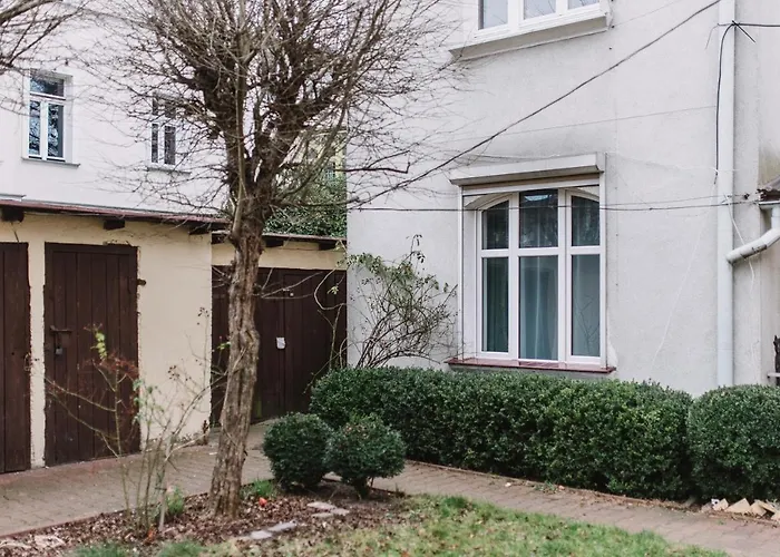 Host Molo سوبوت